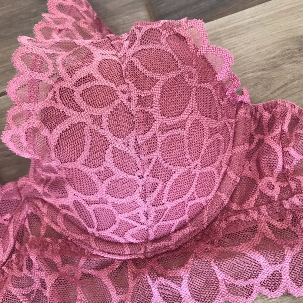 Halter Bra Top - Picture 4 of 8